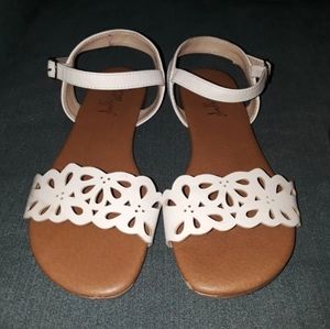 Girls sandals Size 3
